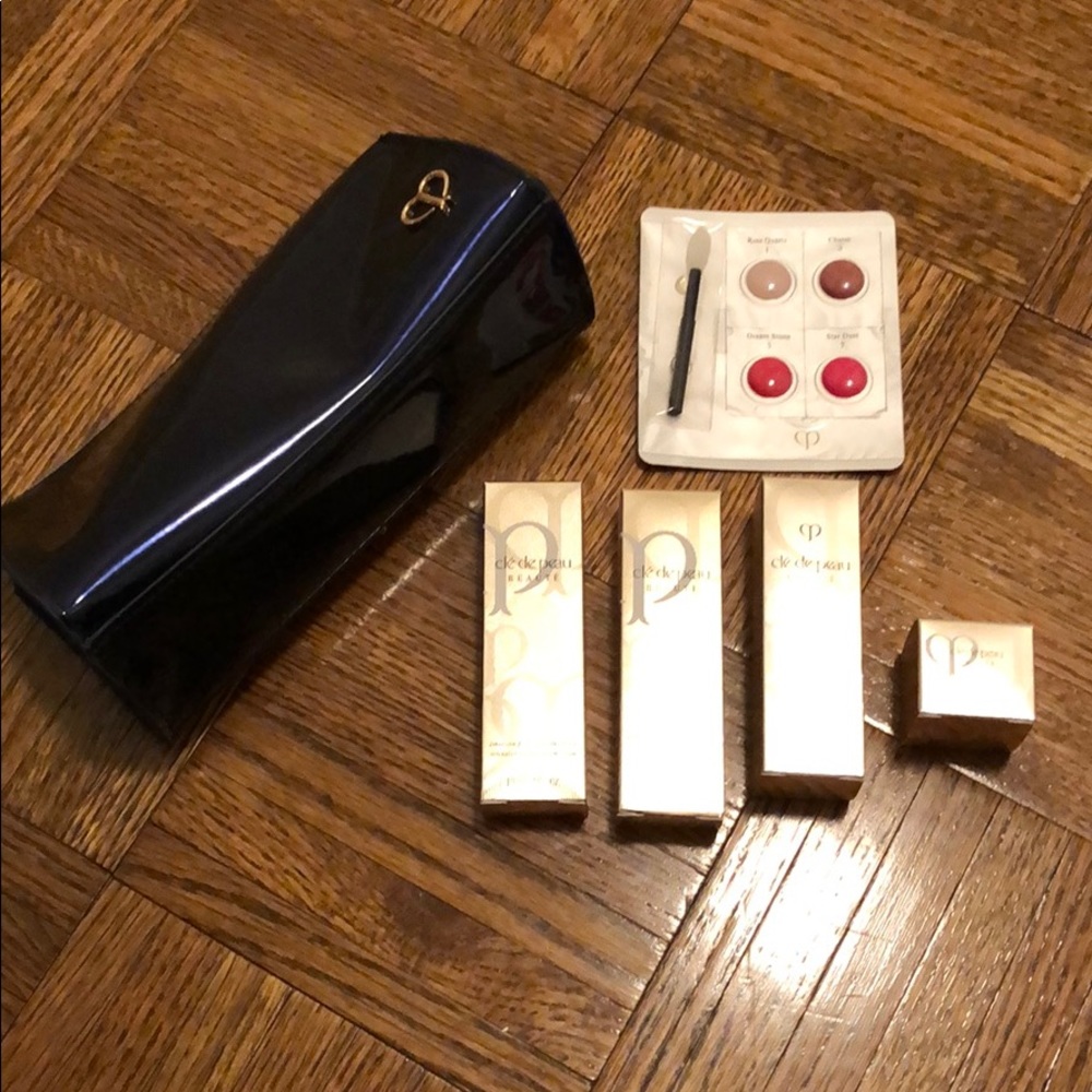Cle De Peau Beauty Luxury Gift Set